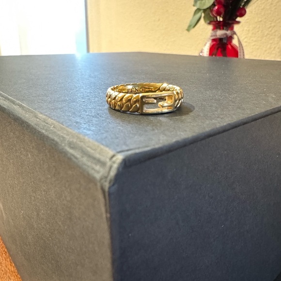 Fendi Gold Braided Ring - Picture 3 of 7